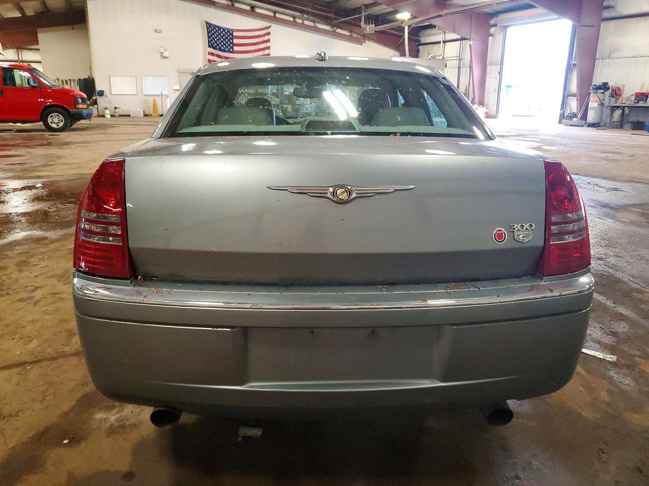 2006 Chrysler 300C - Фото 6
