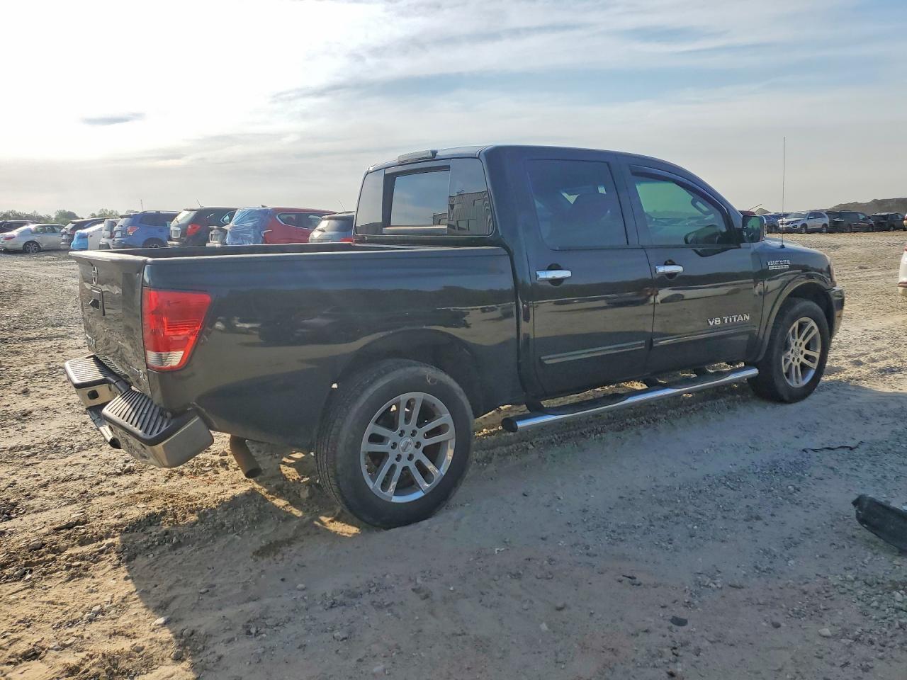 2014 Niss Titan Sl - Фото 3