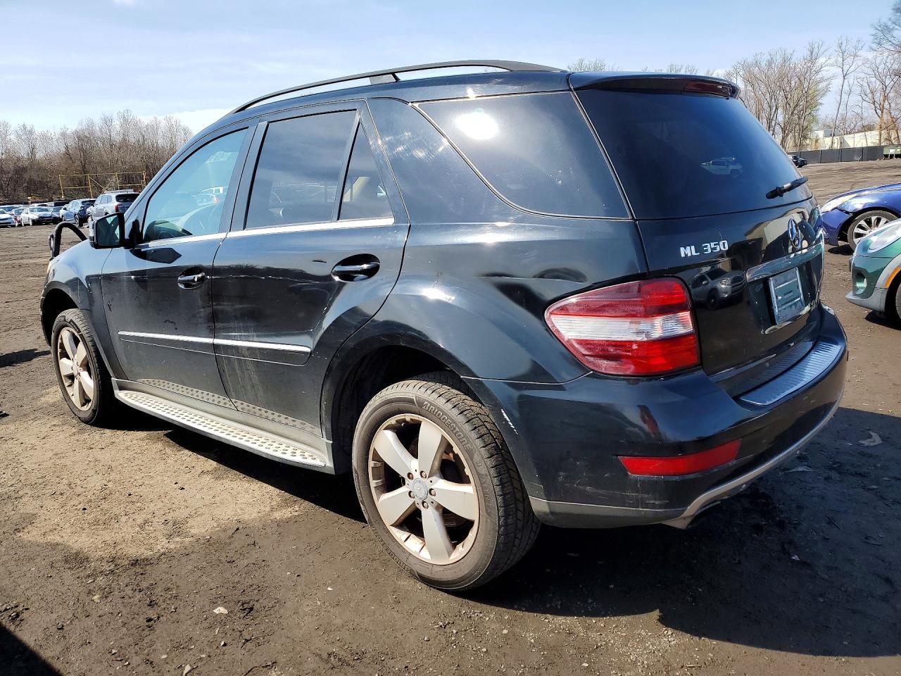 2011 Mercedes-Benz Ml 350 4Matic - Image 2
