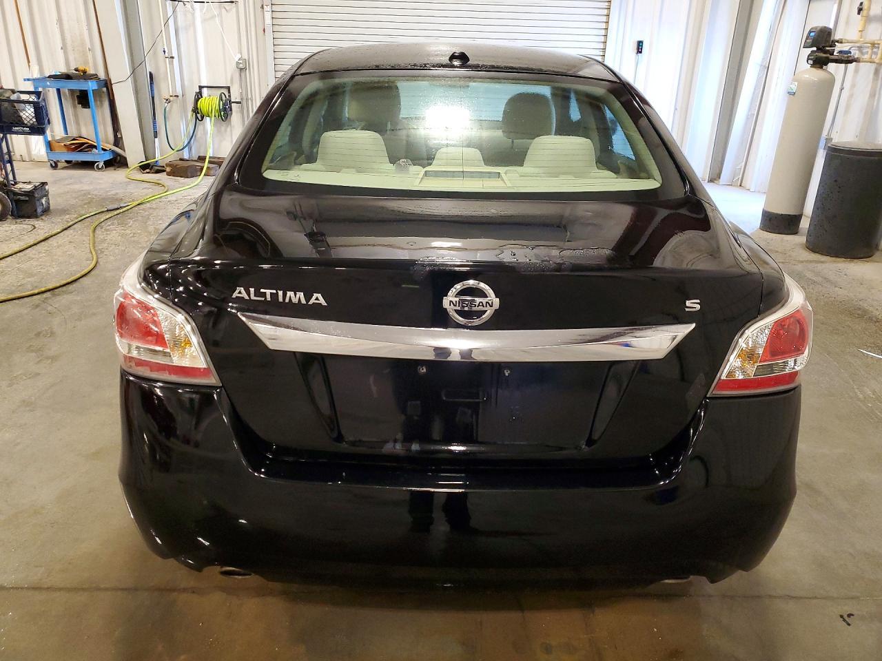2015 Nissan Altima 2.5 S - Фото 6