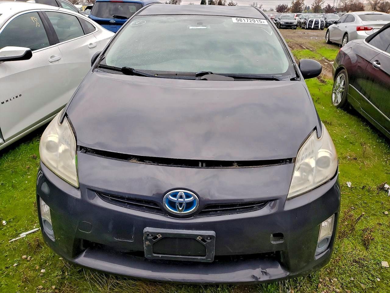 2011 Toyota Prius Two - Фото 5