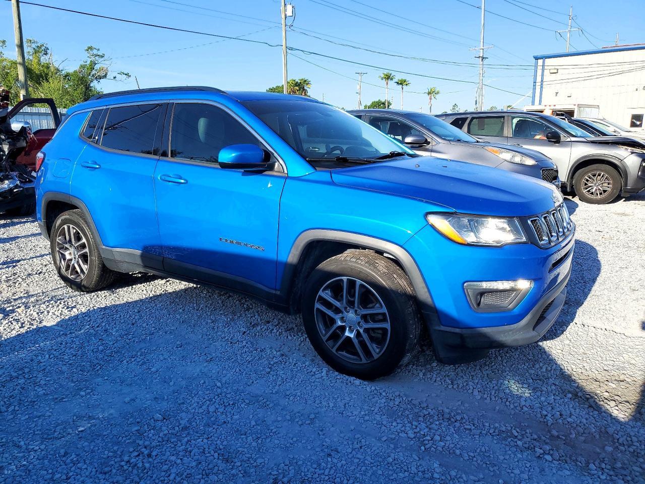 2020 Jeep Compass Latitude - Image 4