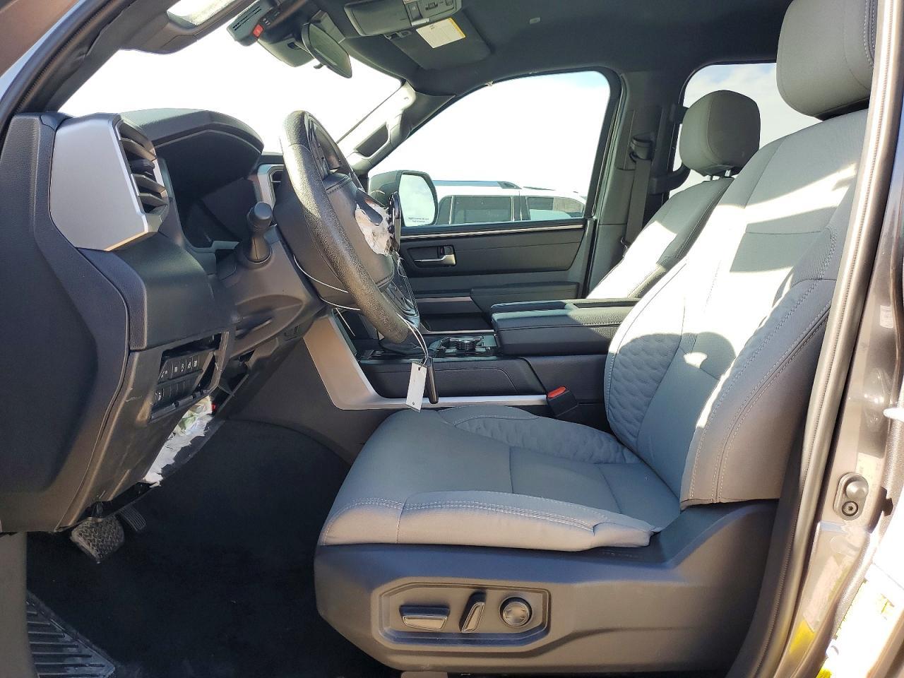 2025 Toyota Tundra Sr5 - Фото 7