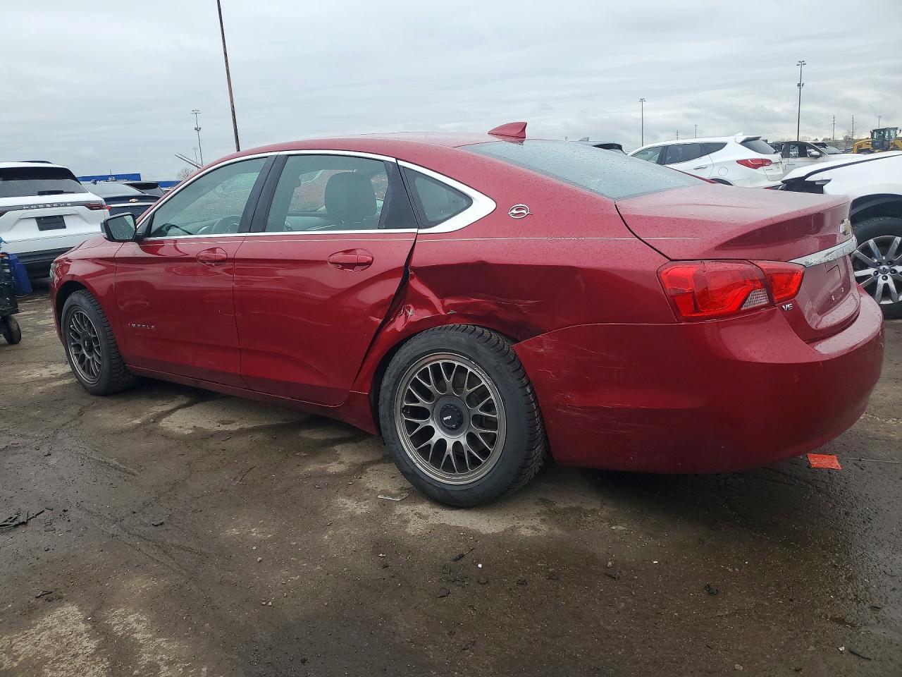 2015 Chevrolet Impala Lt - Фото 2
