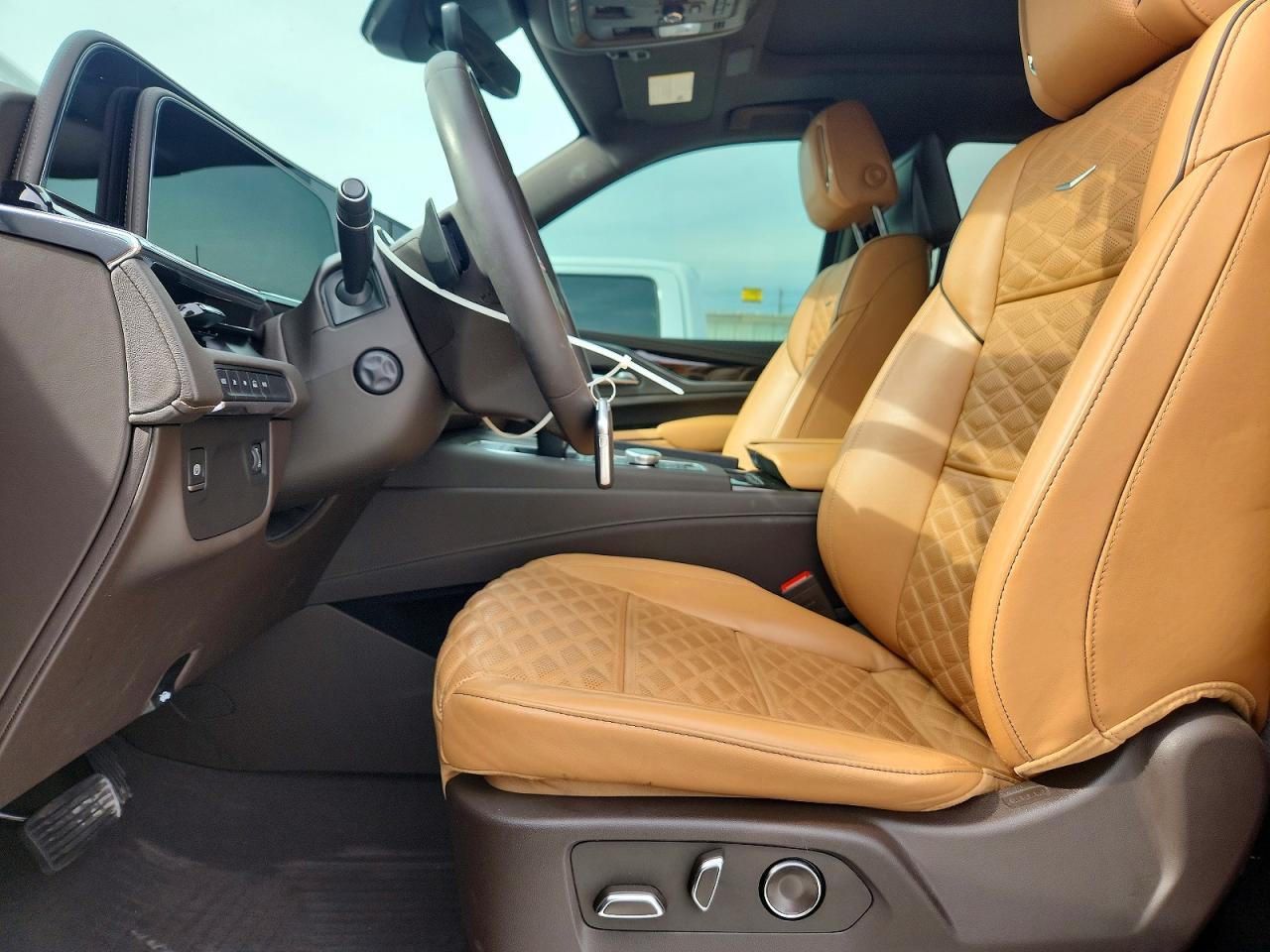 2024 Cadillac Escalade Premium Luxury - Фото 7