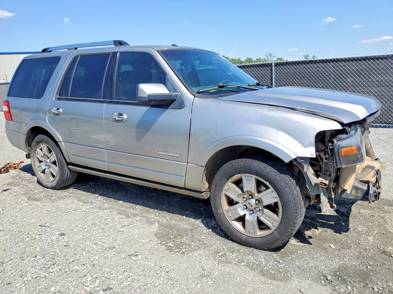 2008 Ford Expedition Limited - Image 4