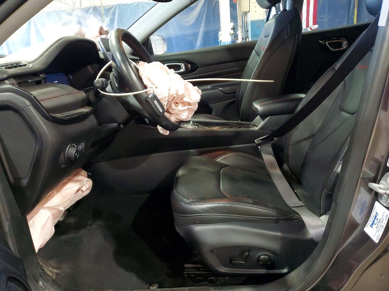 2022 Jeep Compass Trailhawk - Image 7