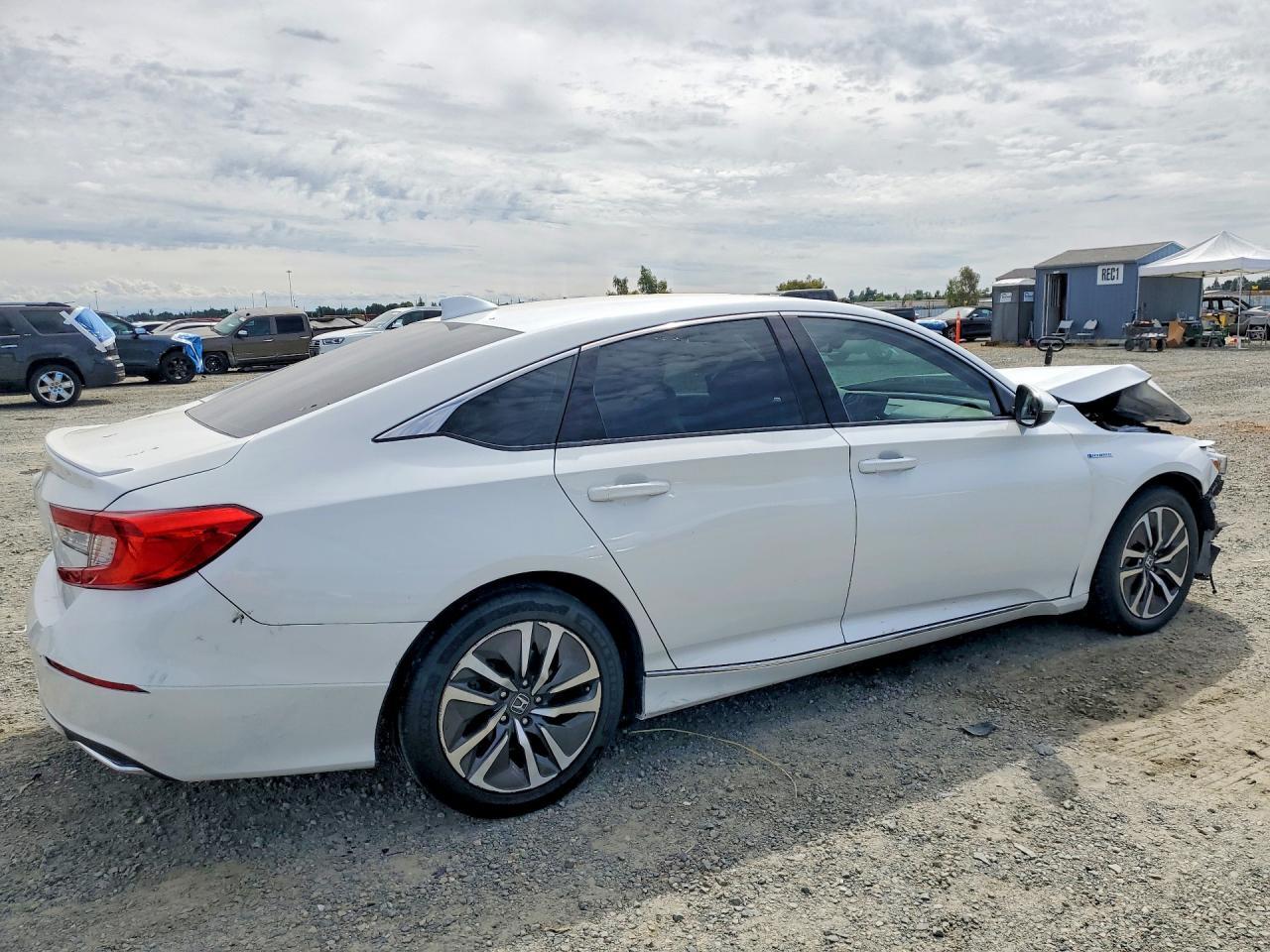 2020 Honda Accord Hybrid Exl - Image 3