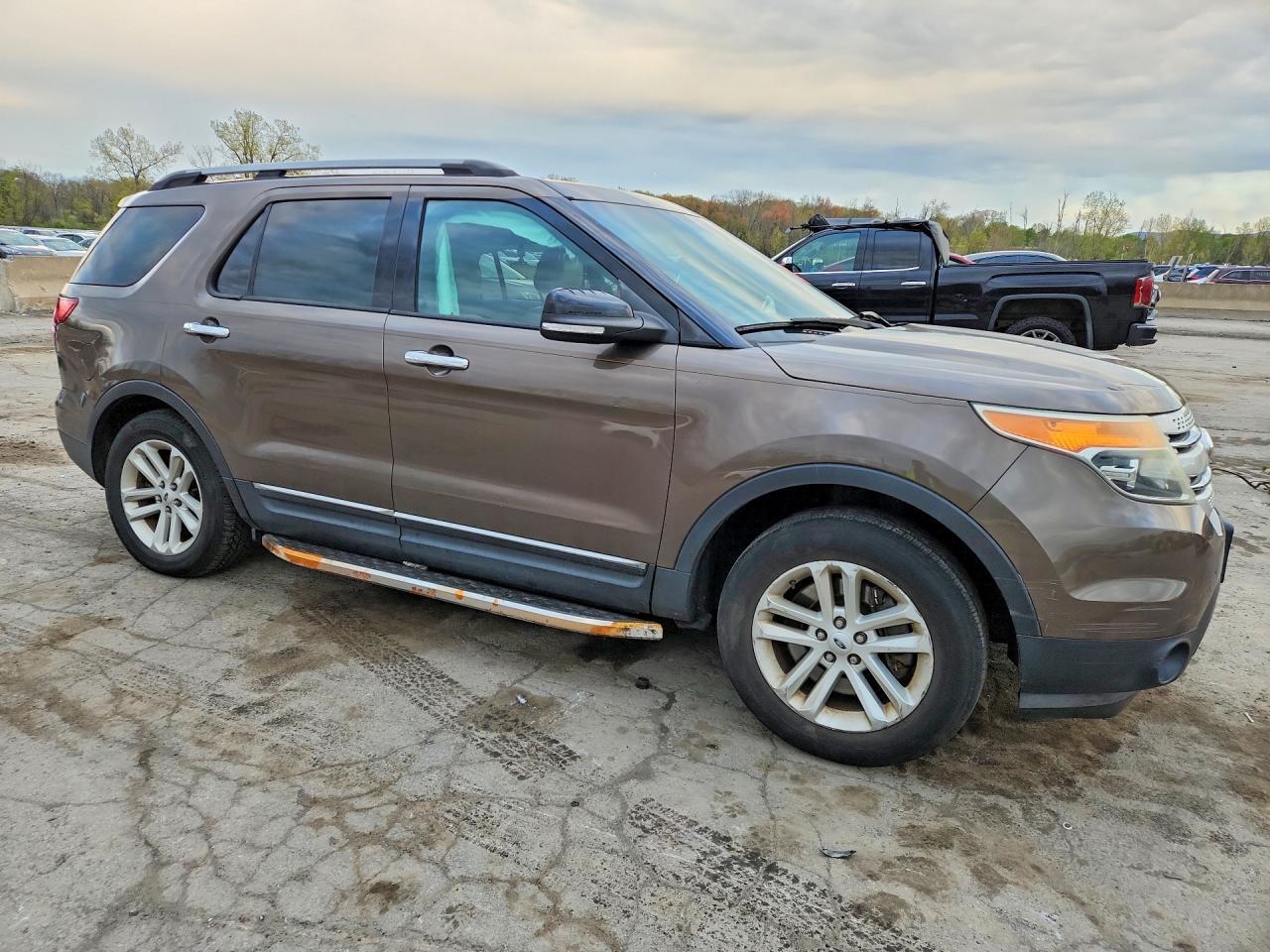 2015 Ford Explorer Xlt - Фото 4