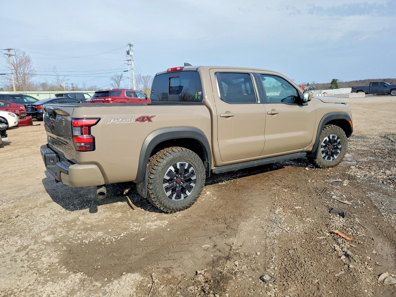 2023 Nissan Frontier Pro-4X - Фото 3