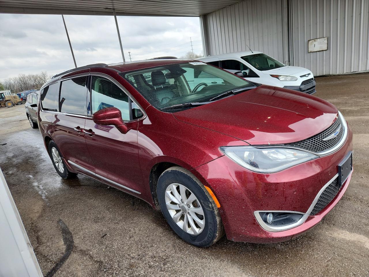 2018 Chrysler Pacifica Touring L - Фото 4