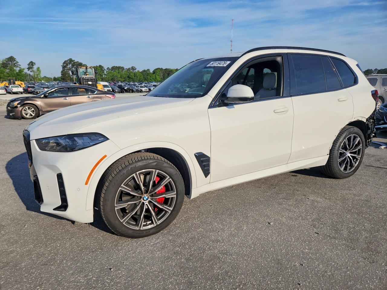 2025 BMW X5 xDrive40I