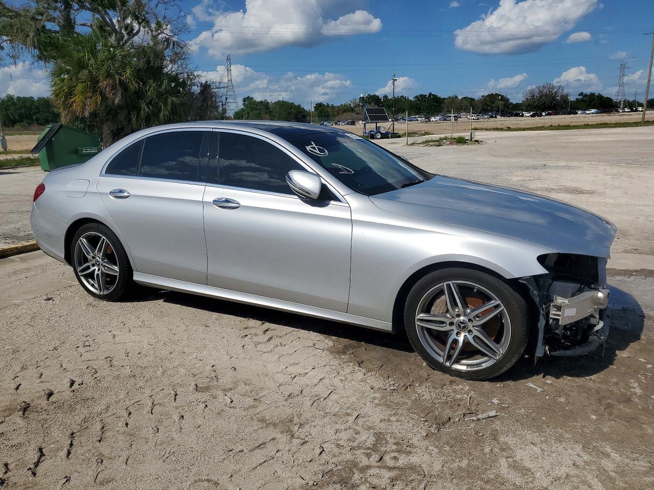 2017 Mercedes-Benz E 300 - Image 4