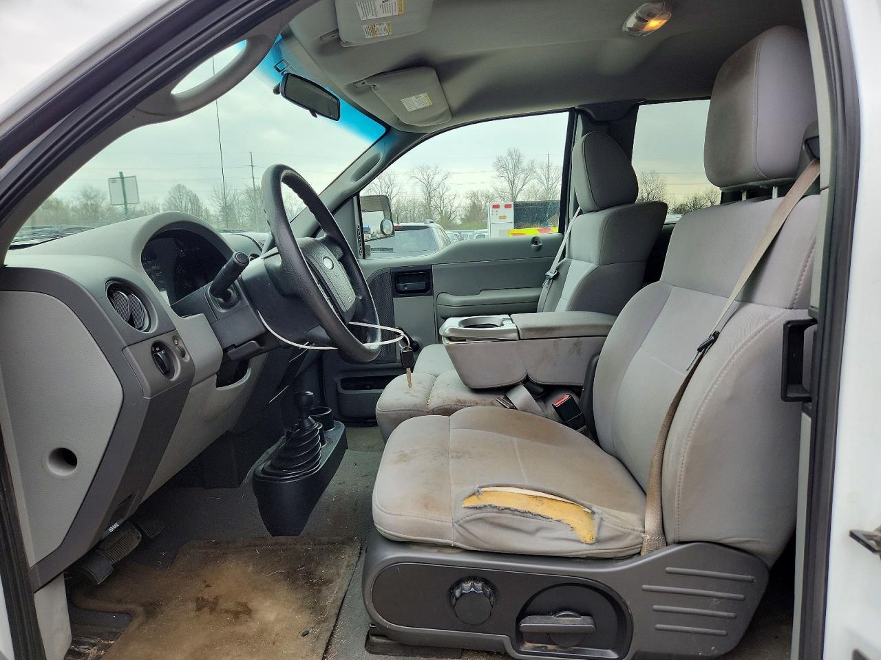 2006 Ford F150 - Image 7