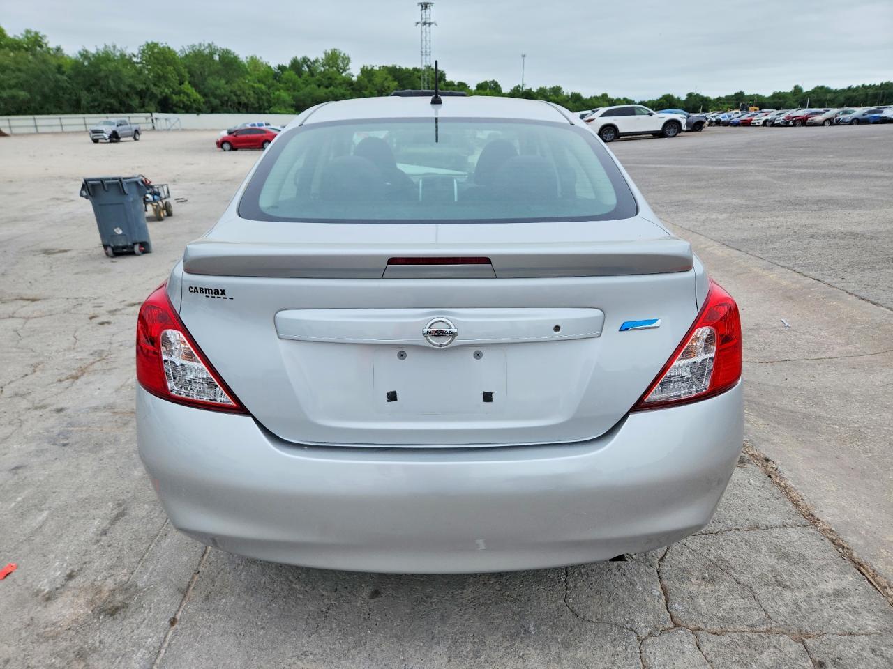 2014 Nissan Versa S - Image 6