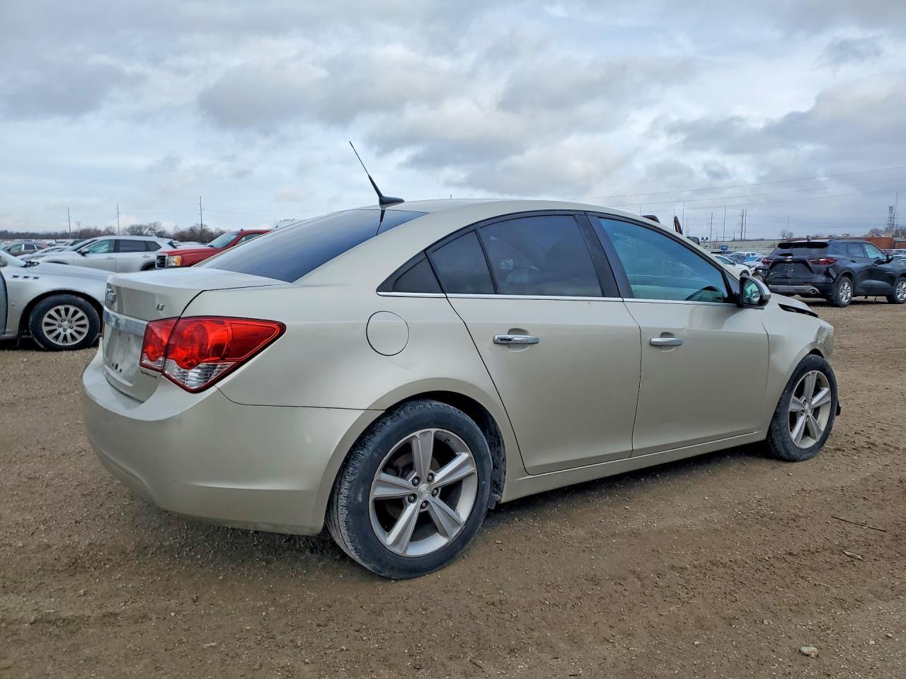 2013 Chevrolet Cruze Lt - Фото 3