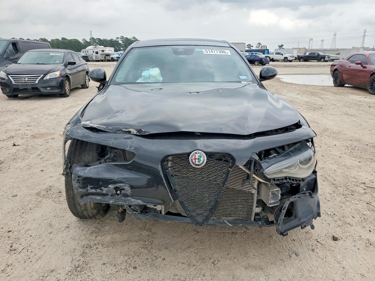 2020 Alfa Romeo Giulia - Фото 5