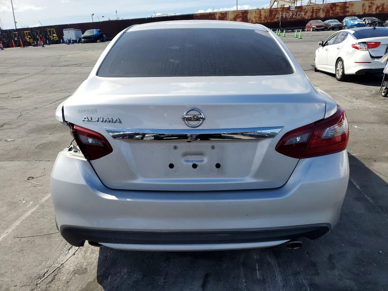 2018 Nissan Altima 2.5 S - Image 6