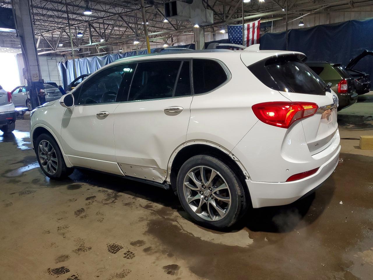 2020 Buick Envision Essence - Фото 2