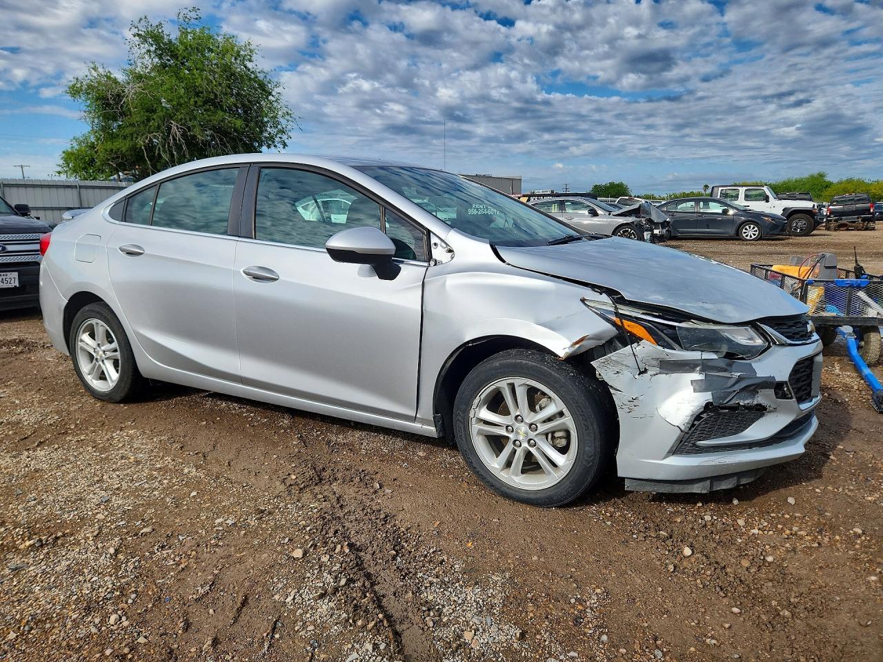 2017 Chevrolet Cruze Lt - Фото 4