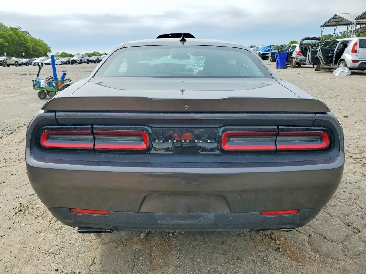 2021 Dodge Challenger R - Фото 6