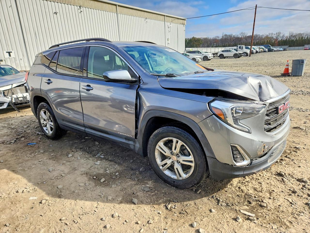 2019 GMC Terrain Sle - Image 4