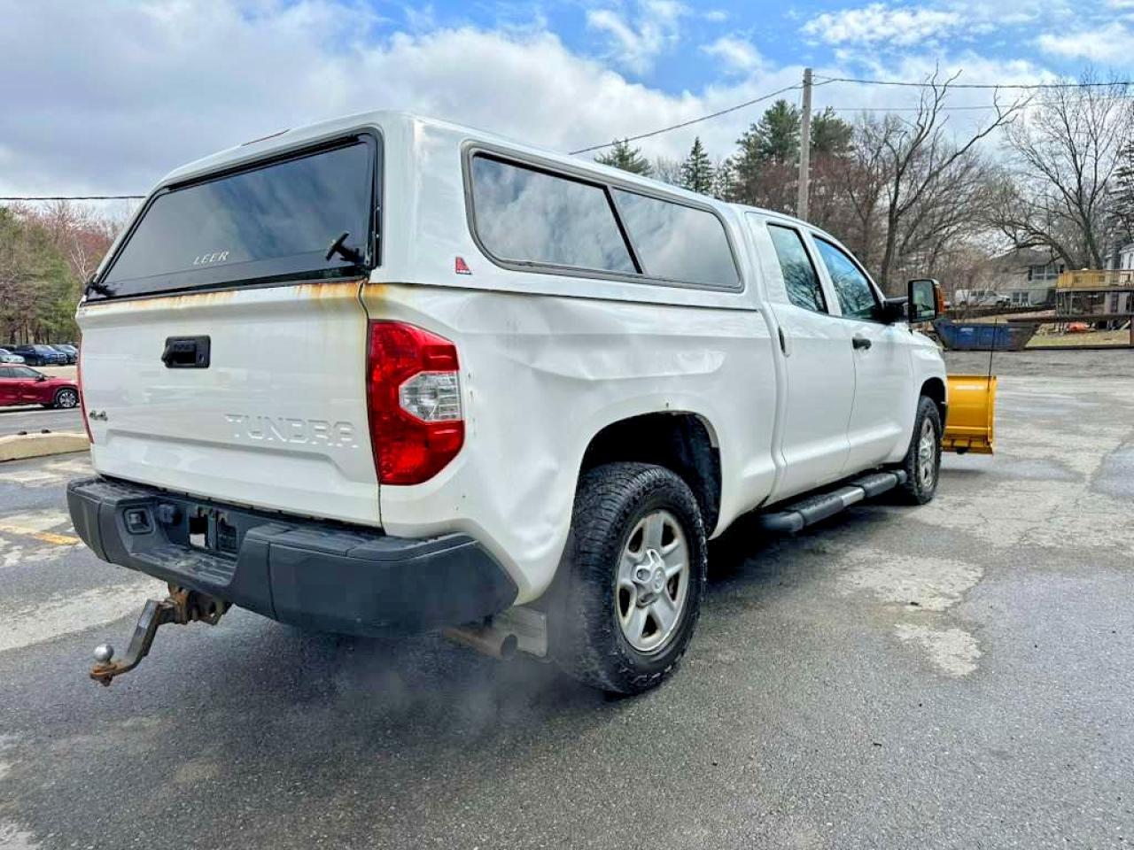2018 Toyota Tundra Sr - Image 3