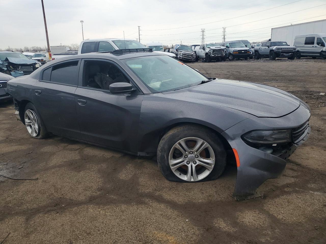 2020 Dodge Charger Sxt - Фото 4