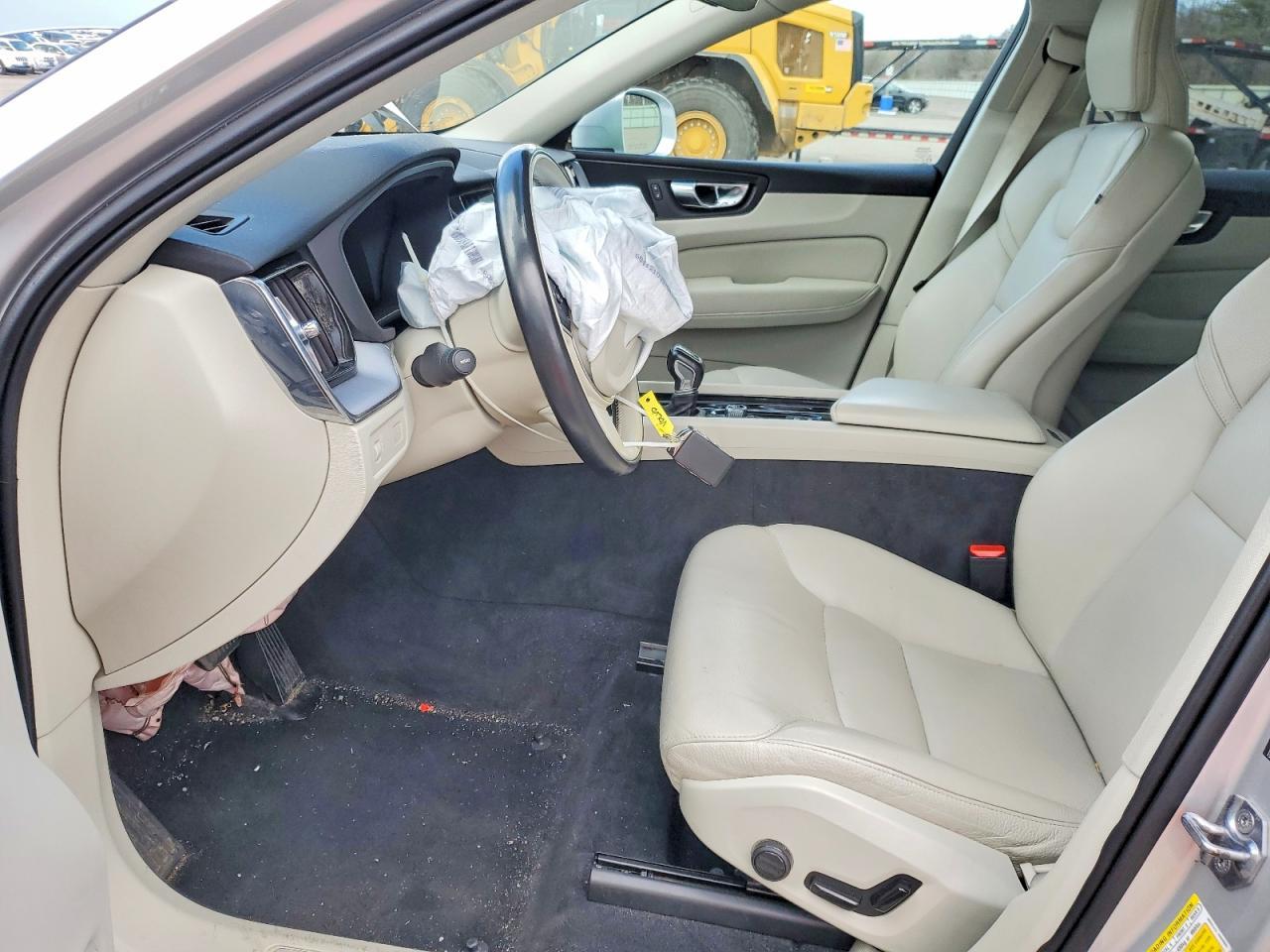 2020 Volvo Xc60 T5 Momentum - Image 7