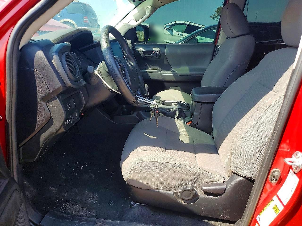 2022 Toyota Tacoma Sr V6 - Image 7