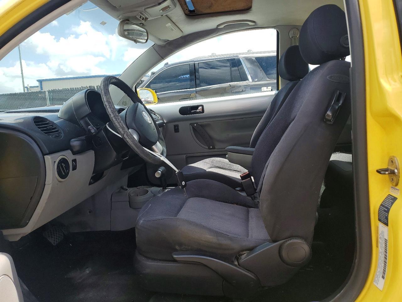 2003 Volkswagen New Beetle Gls - Фото 7