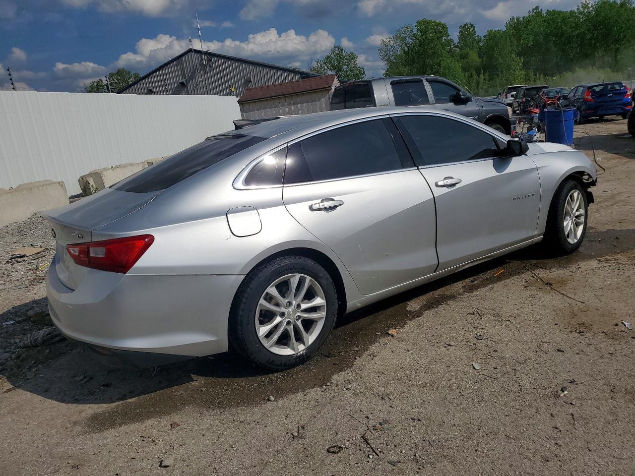 2016 Chevrolet Malibu Ls - Фото 3
