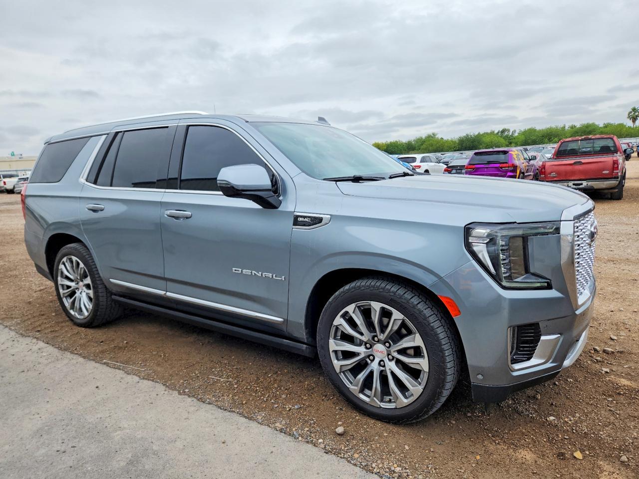 2024 GMC Yukon Denali - Фото 4