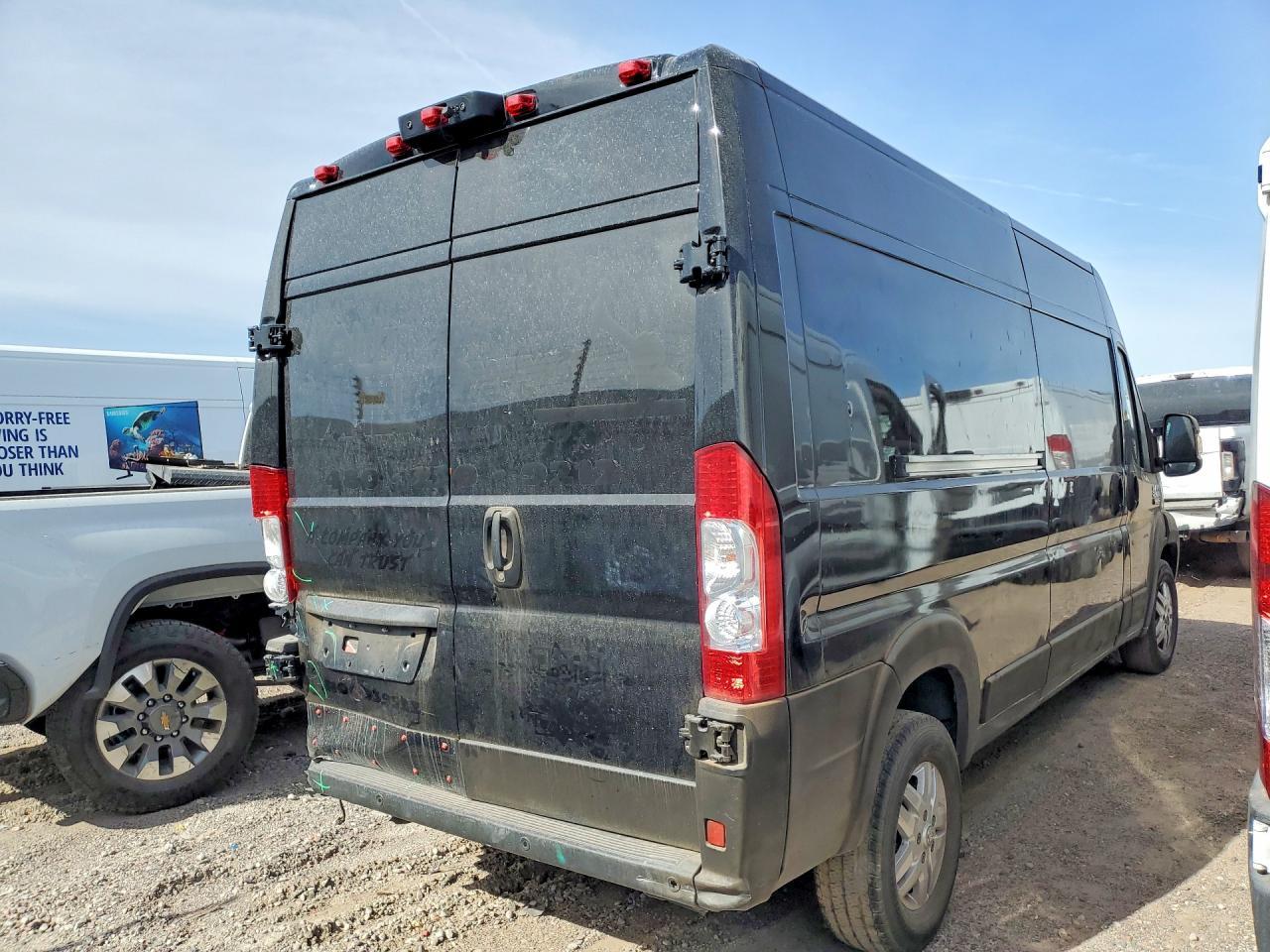 2021 Ram Promaster 2500 Utility / Service Van - Фото 3