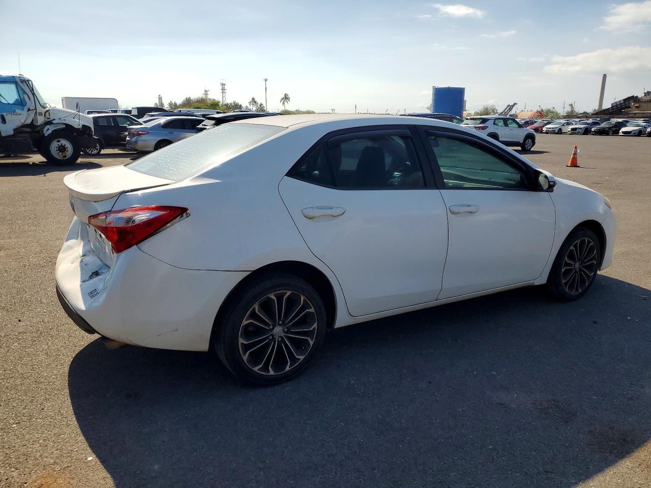 2014 Toyota Corolla L - Фото 3