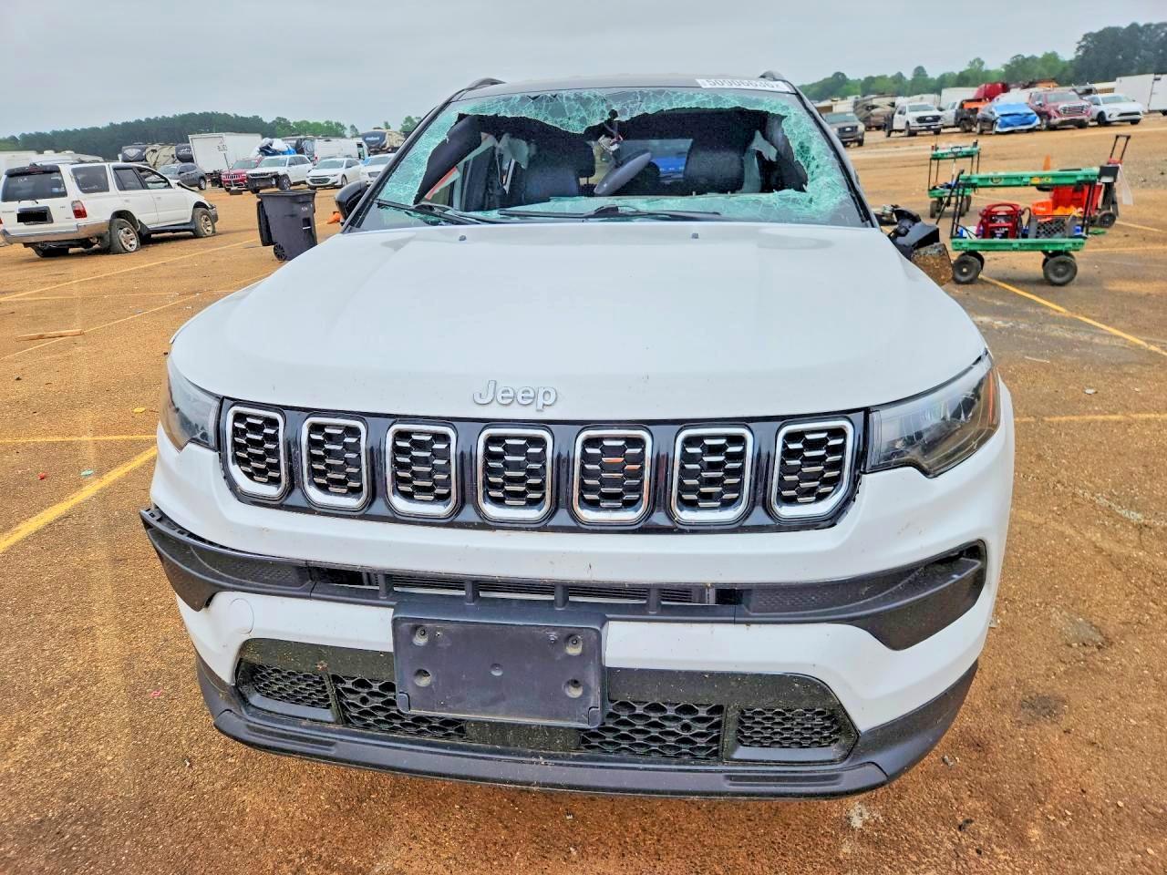 2025 Jeep Compass Limited - Фото 5