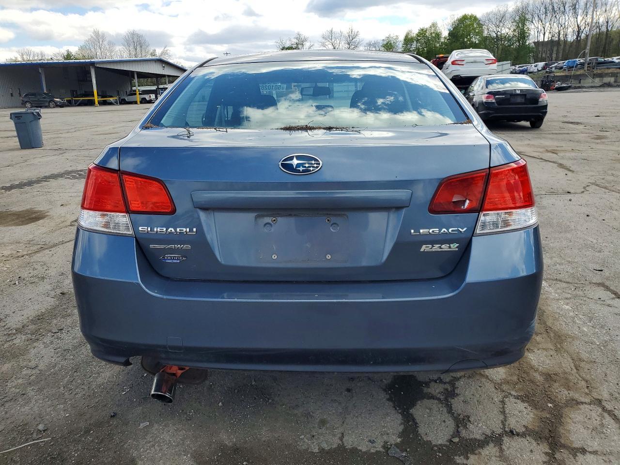 2013 Subaru Legacy 2.5I Premium - Фото 6