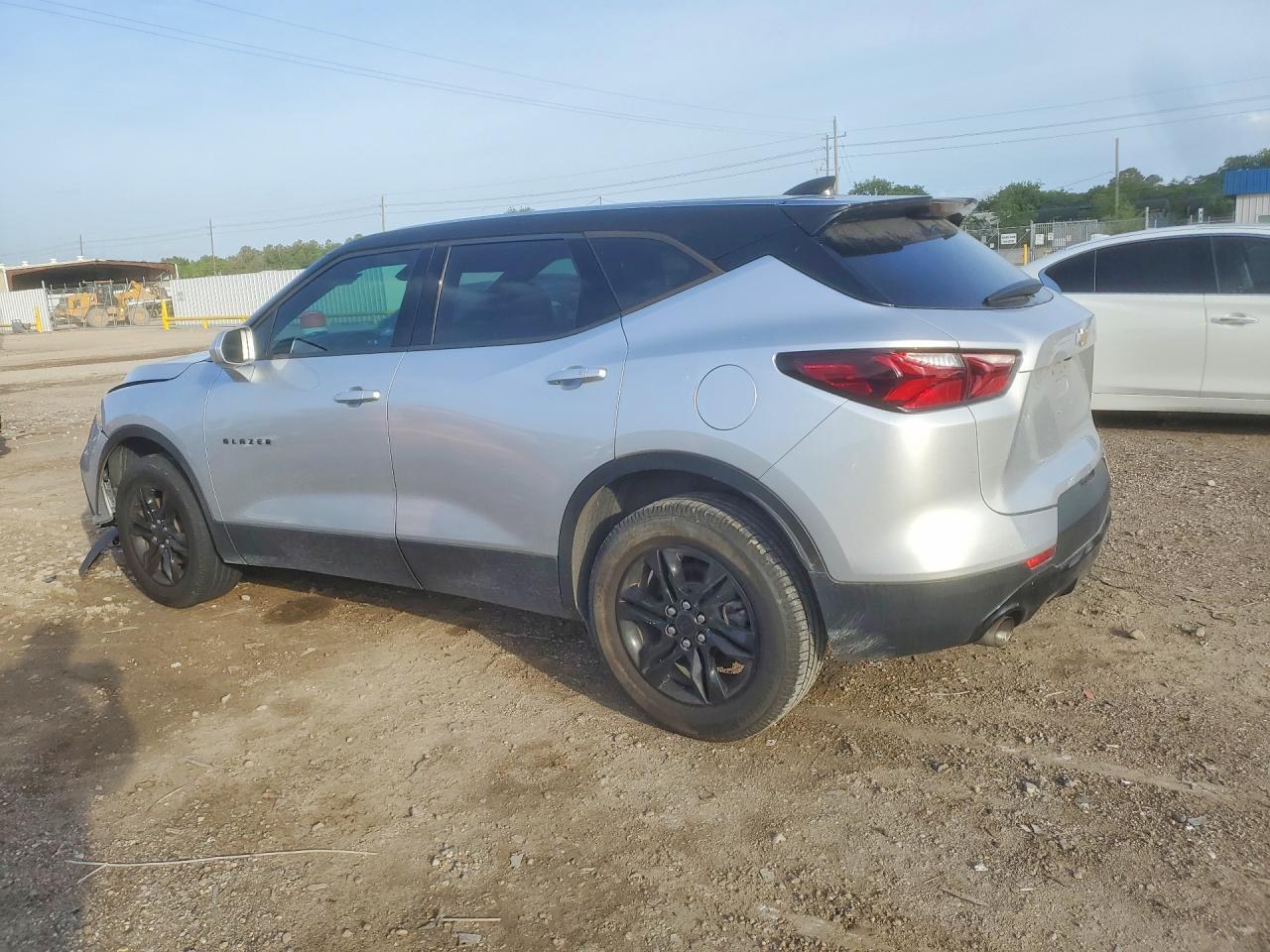 2020 Chevrolet Blazer 1Lt - Фото 2