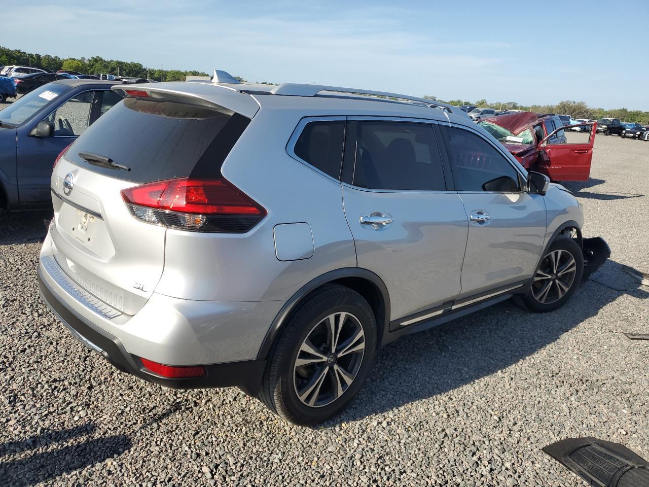 2017 Nissan Rogue Sl - Фото 3