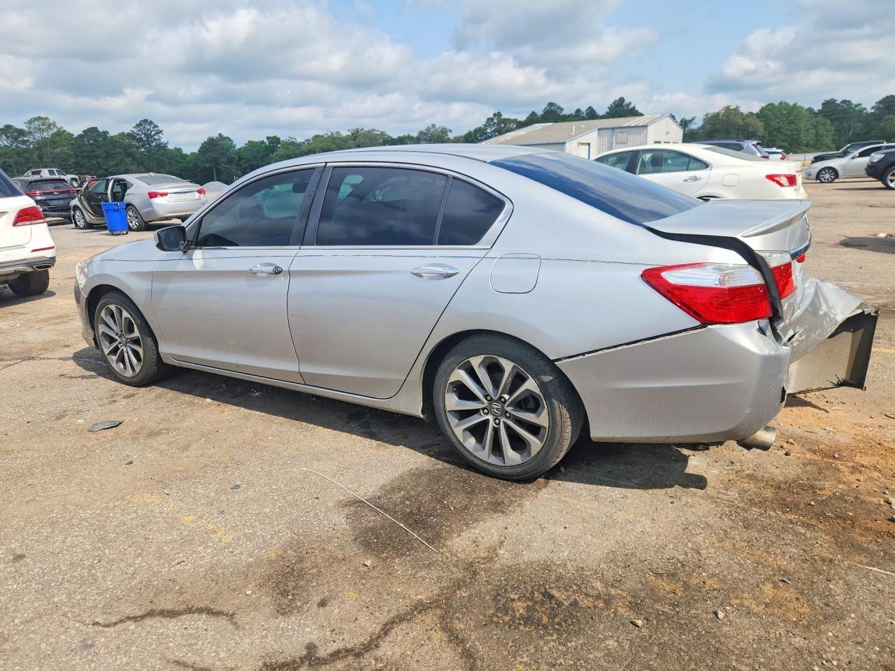 2015 Honda Accord 4D Sport - Фото 2