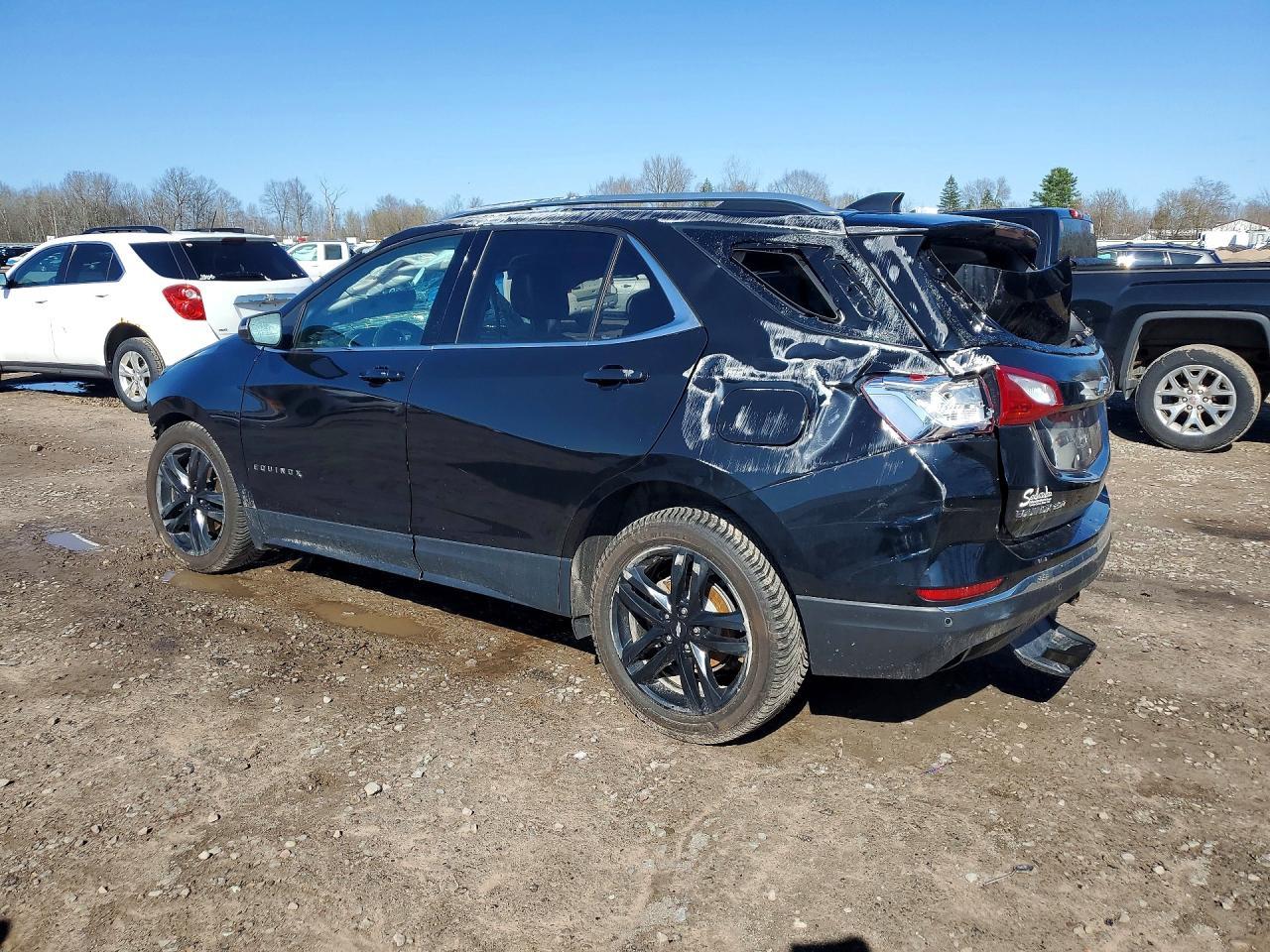 2020 Chevrolet Equinox Lt - Image 2
