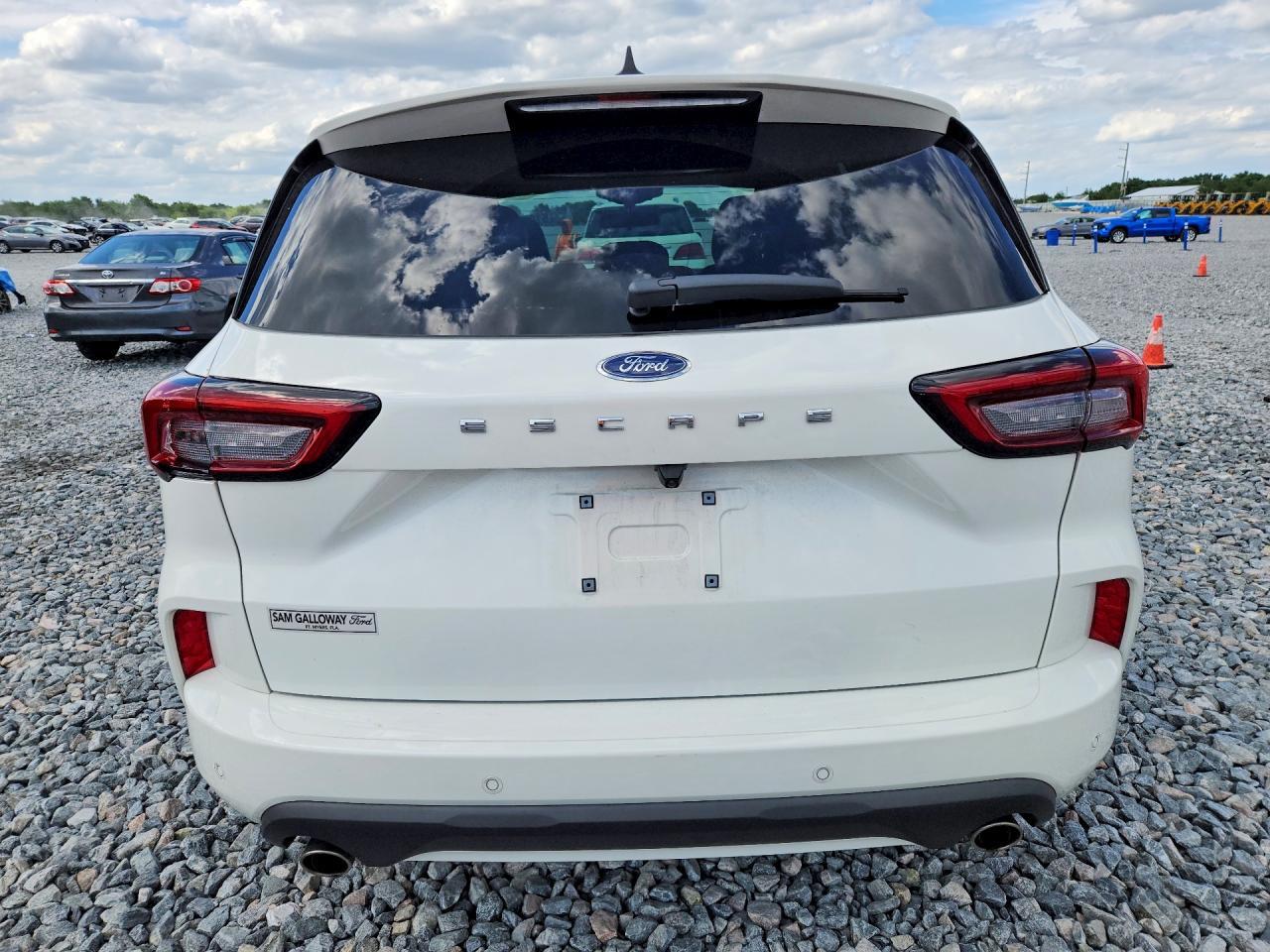 2024 Ford Escape St Line - Фото 6