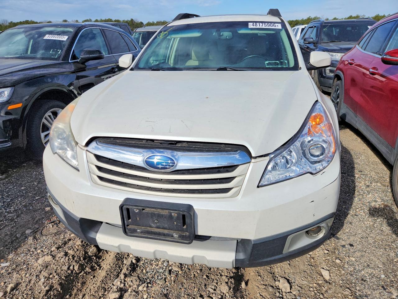 2012 Subaru Outback 2.5I Limited - Image 5