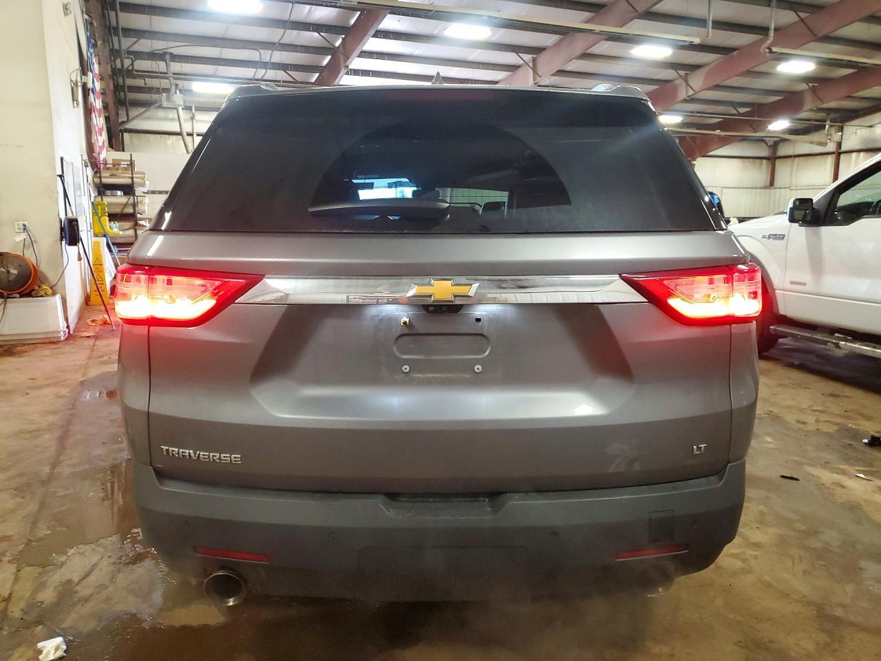 2021 Chevrolet Traverse Lt - Image 6