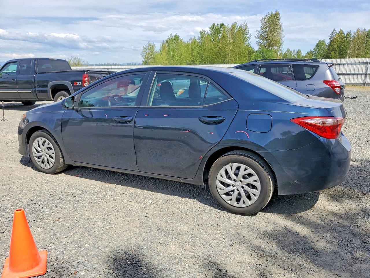 2018 Toyota Corolla Le - Image 2