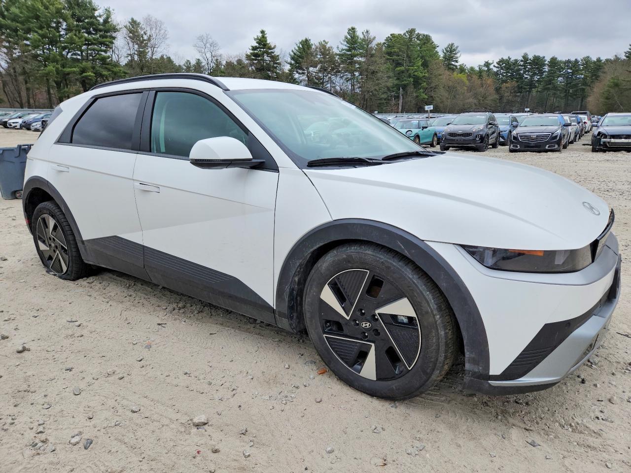 2025 Hyundai Ioniq 5 Sel - Image 4