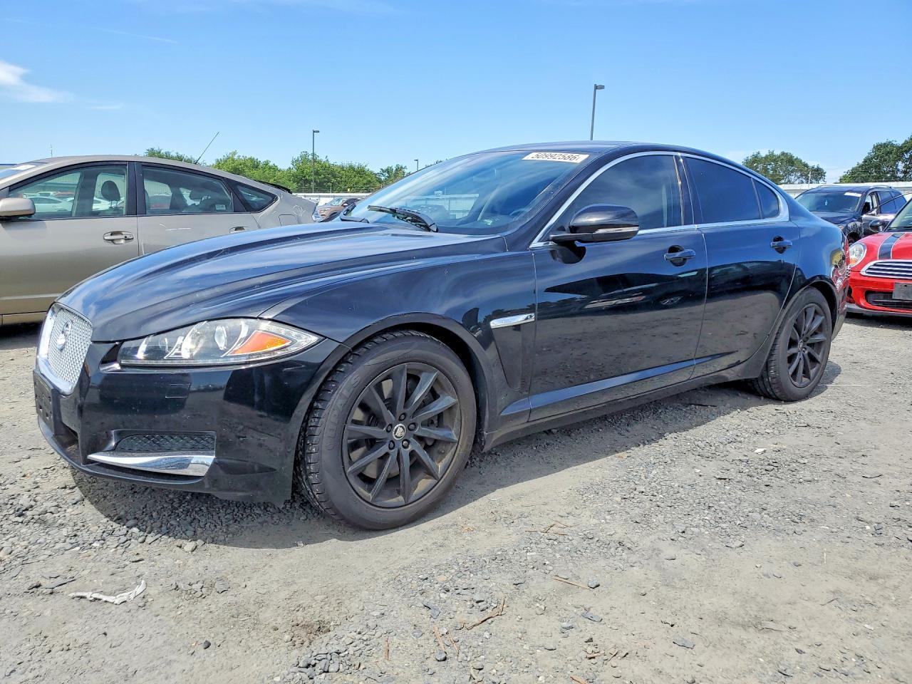 2013 Jaguar Xf