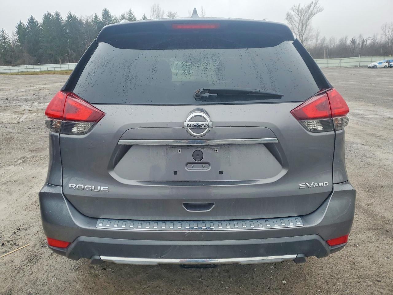 2017 Nissan Rogue Sv - Image 6