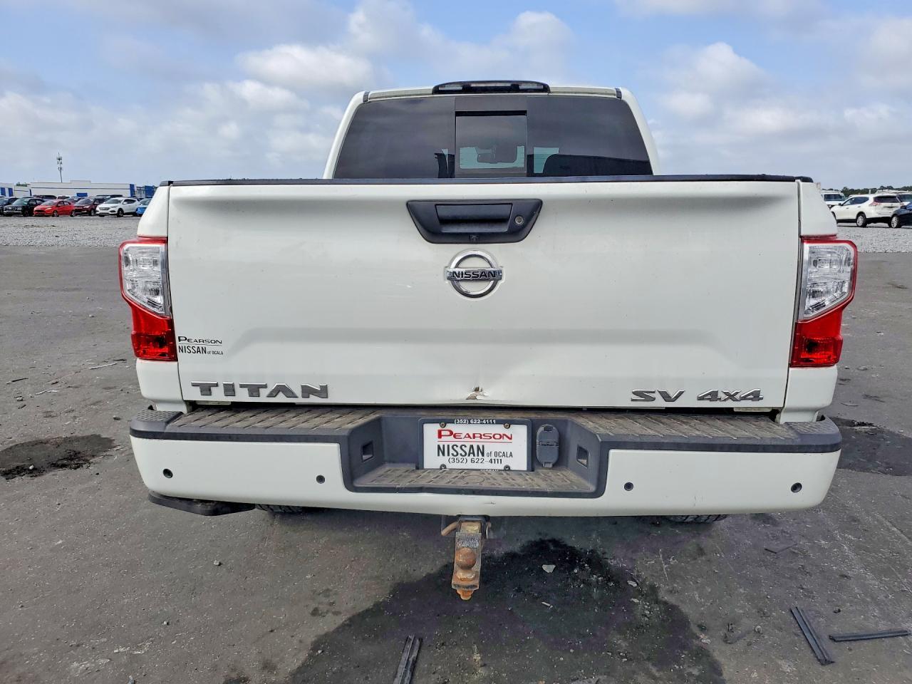 2021 Nissan Titan Sv - Фото 6