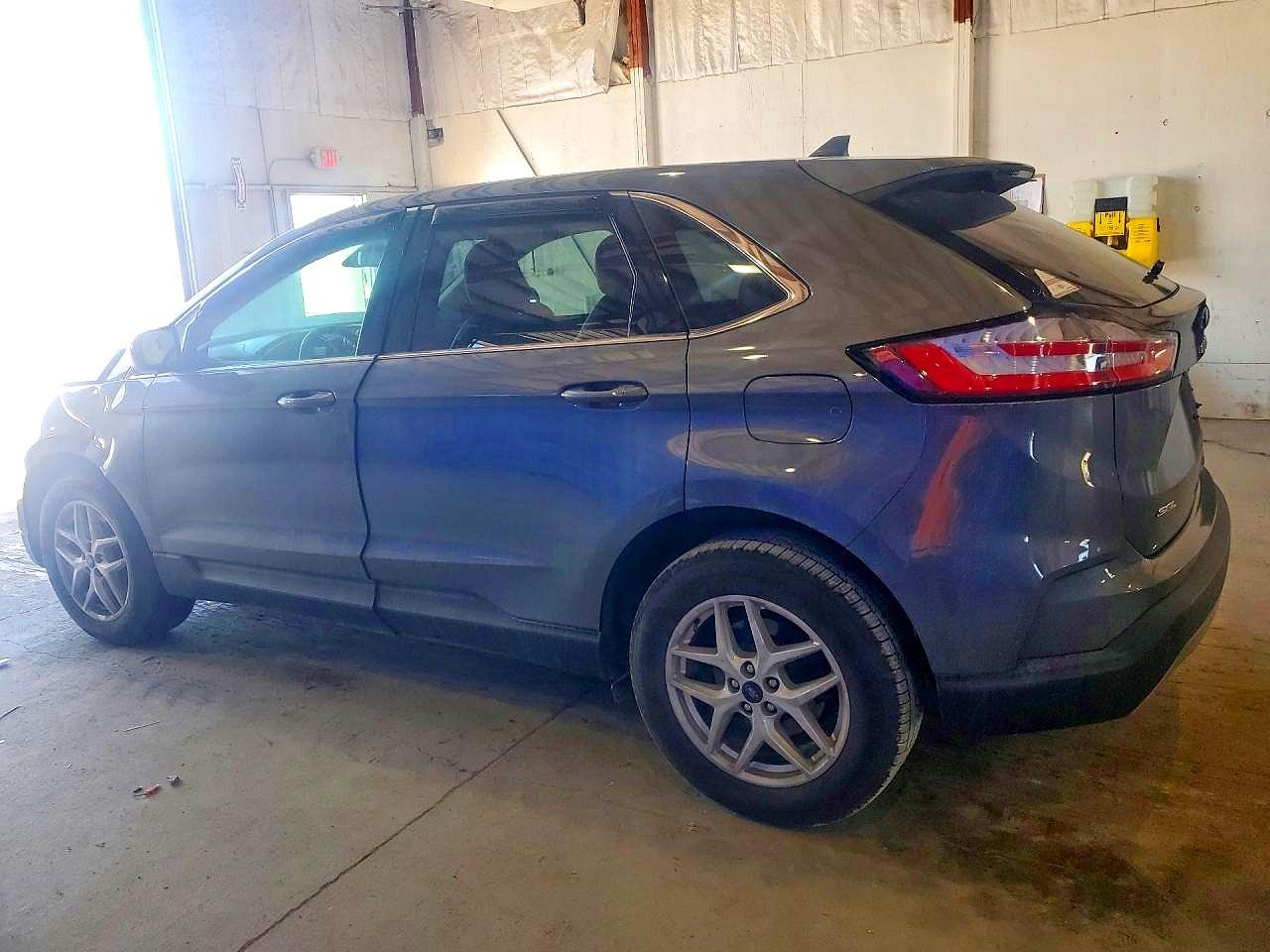 2021 Ford Edge Sel - Image 2